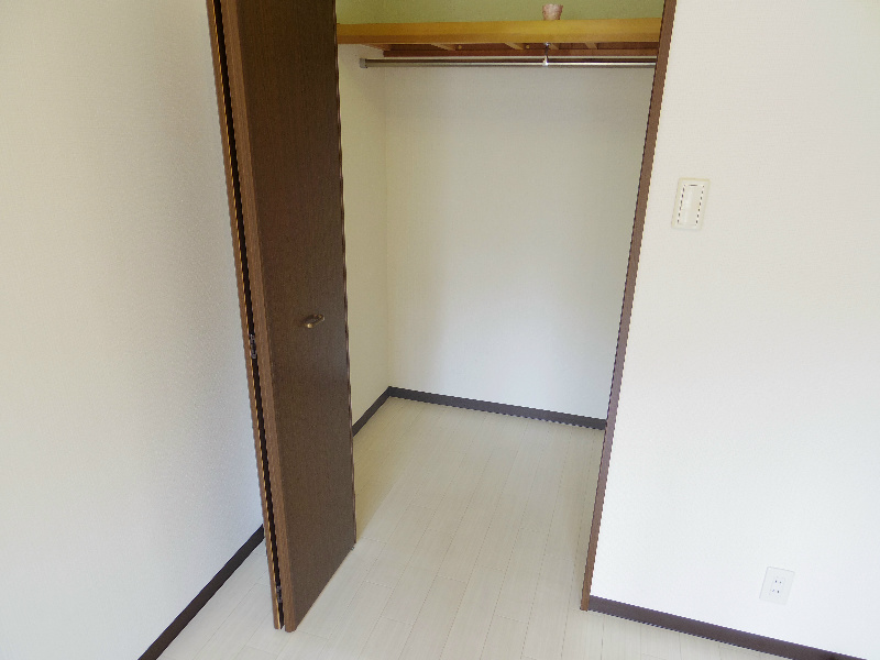 収納　ウォークインクローゼット