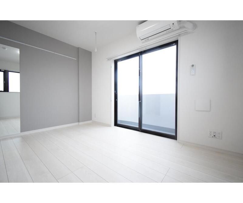 居室・リビング　☆明るい洋室☆