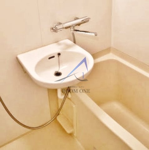 バス・シャワールーム　お風呂です。