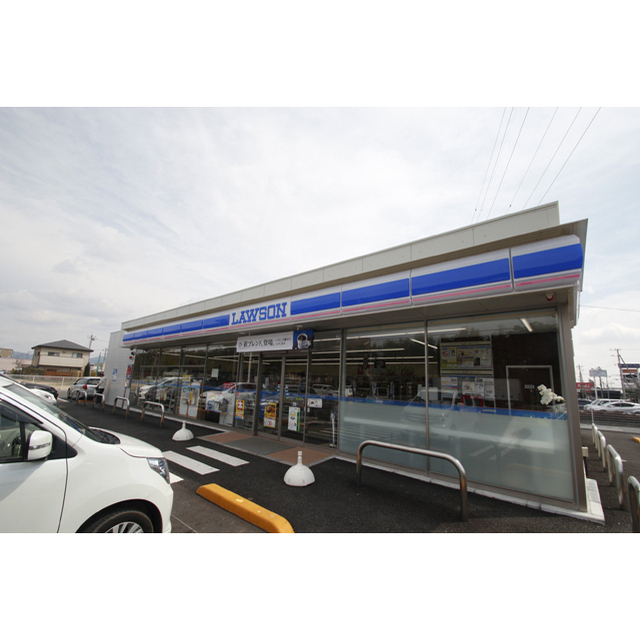 コンビニ　ローソンつくば筑穂二丁目店（コンビニ）まで551m