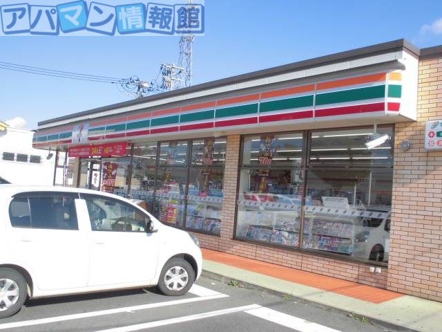 コンビニ　セブンイレブン新潟亀田四ツ興野店（コンビニ）まで581m