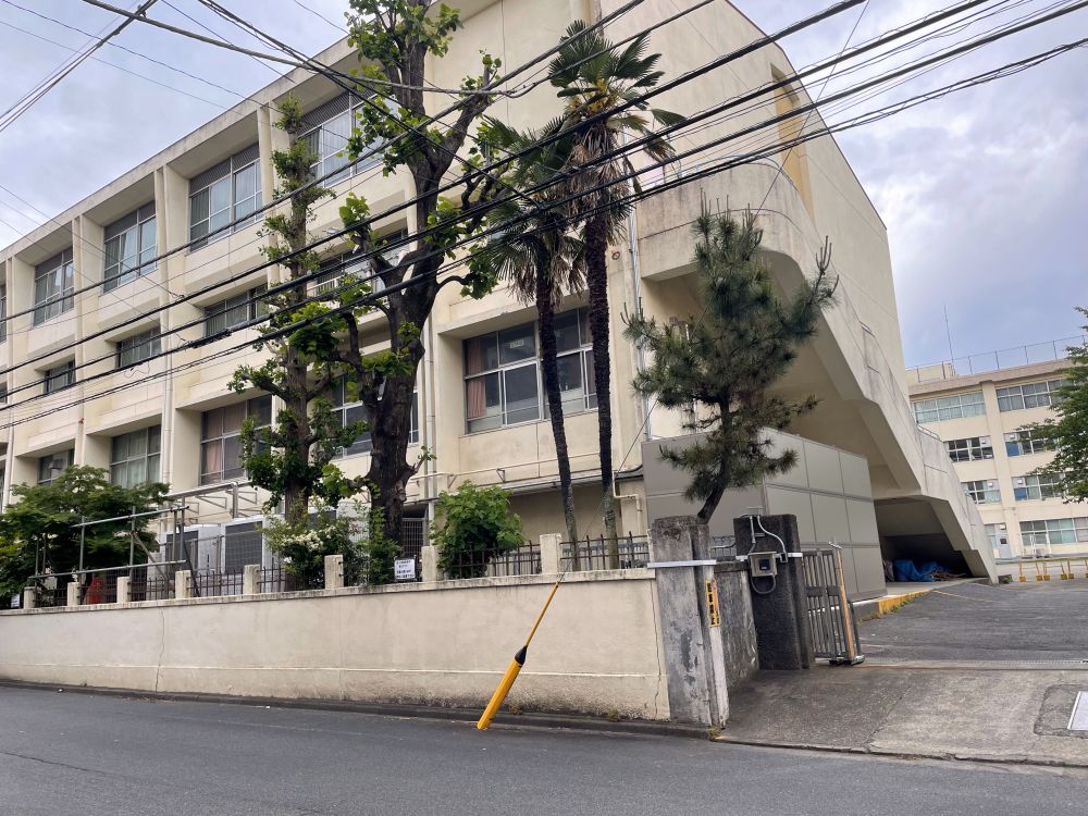 小学校　八王子市立第一小学校（小学校）まで453m