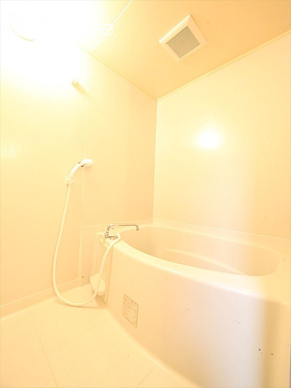 バス・シャワールーム　バスルーム