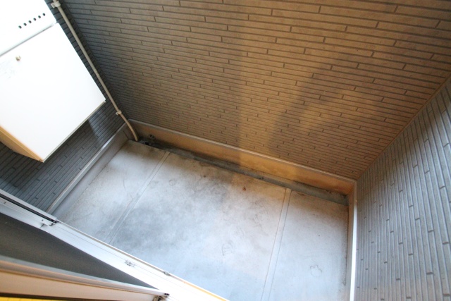 バルコニー　※別室の参考写真の為、現況優先です。