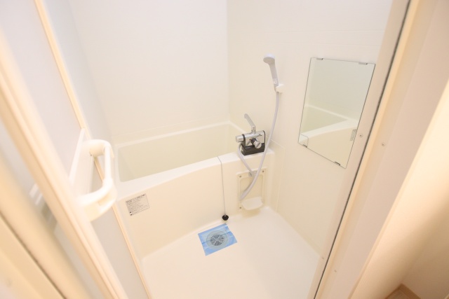 バス・シャワールーム　別室の参考写真です。※現況優先