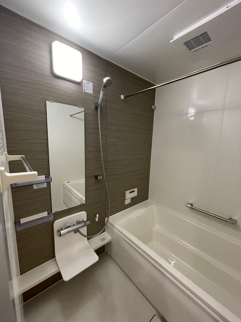 バス・シャワールーム