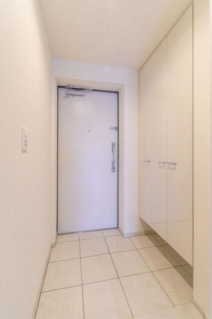 玄関　ジーベック小竹向原　板橋区小茂根４