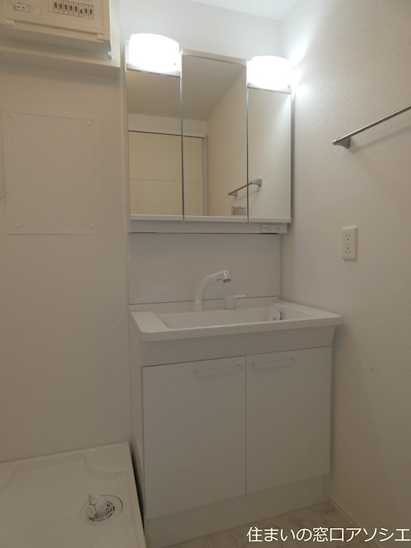 洗面設備　シャンプードレッサー