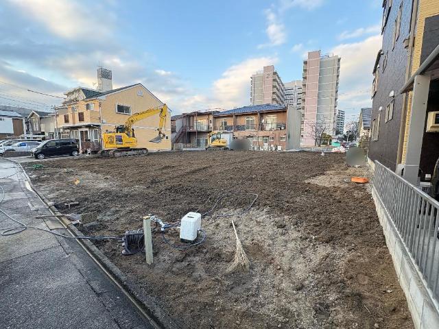 建物外観　建築現場