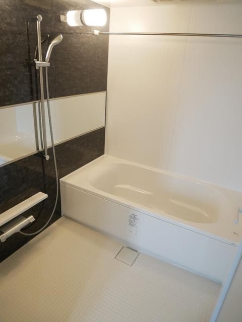 バス・シャワールーム　【浴室】バス