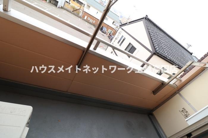 バルコニー　バルコニー