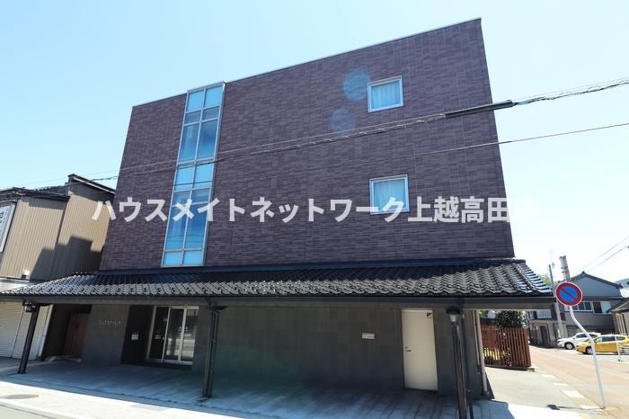 建物外観　外観写真