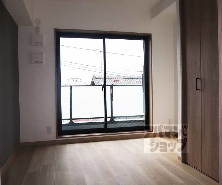 居室・リビング　３０７号室の室内写真です