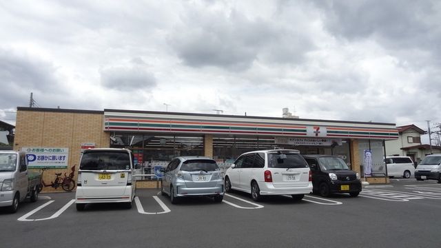 コンビニ　セブンイレブン東久留米下里7丁目店（コンビニ）まで589m