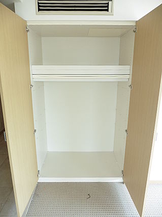 収納　※別部屋の参考写真です。