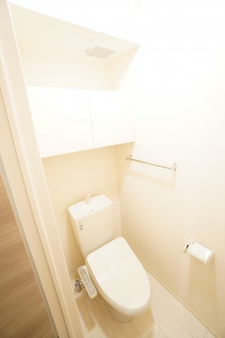 トイレ　※同物件・同タイプの写真です。