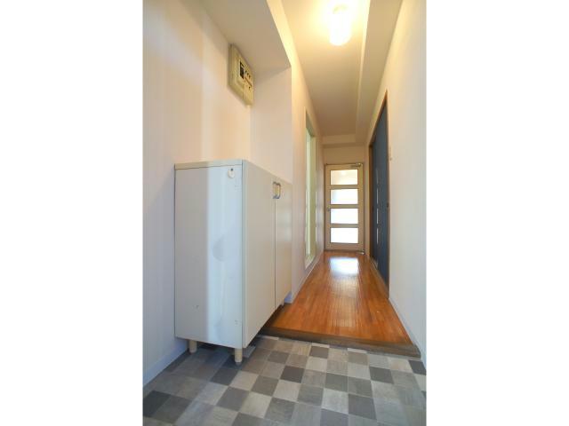 玄関　シューズボックス