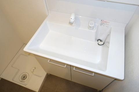 洗面設備　洗髪洗面化粧台