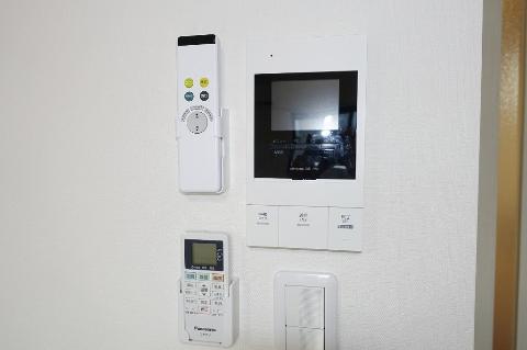セキュリティ　カメラ付インターホン