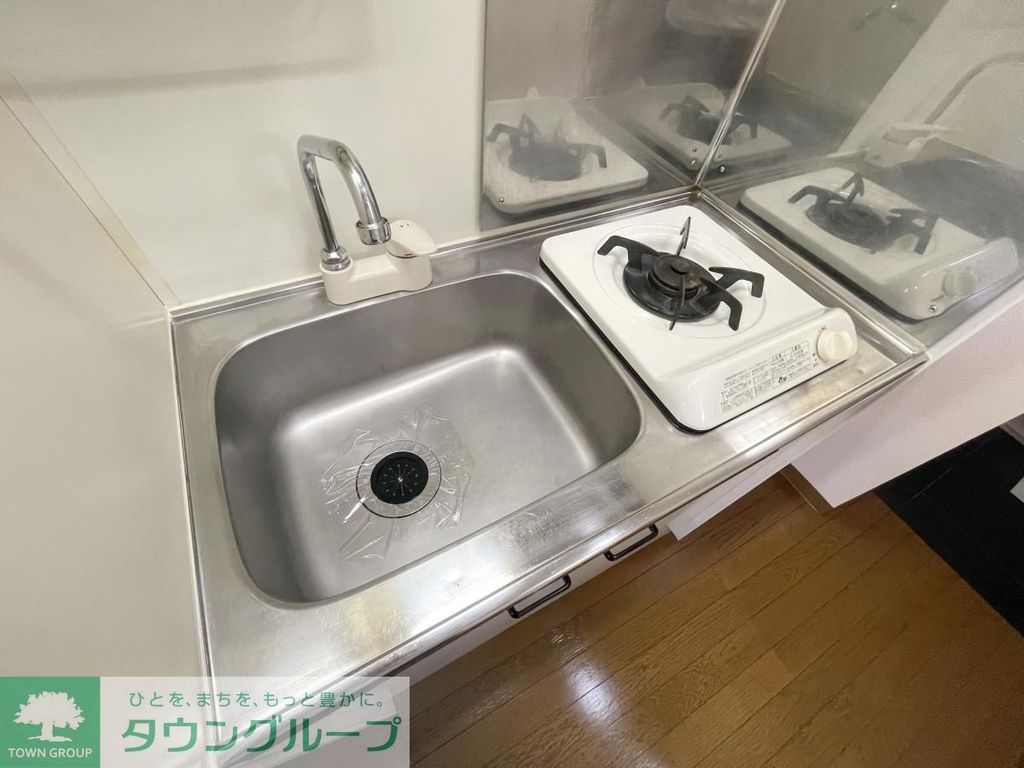 キッチン　同物件別部屋写真