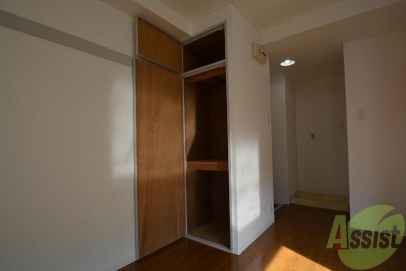 収納　広々収納付き！