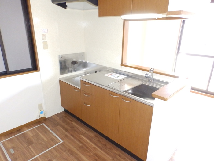 キッチン　2口コンロ設置OK♪