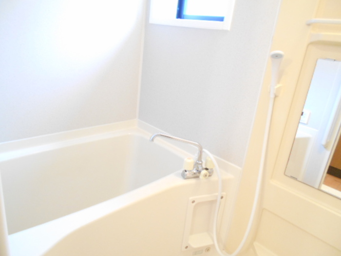 バス・シャワールーム　101 浴室