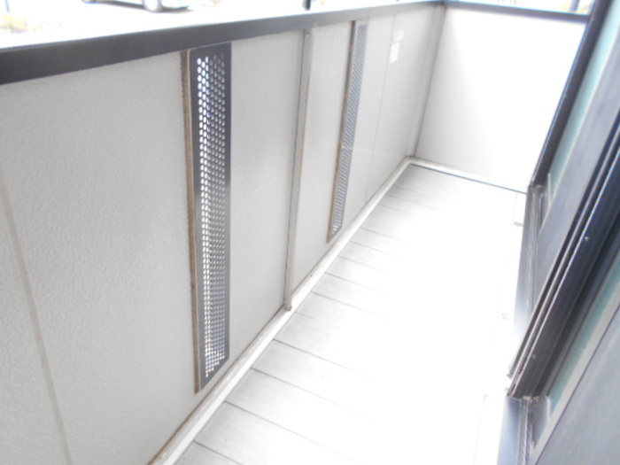 バルコニー　101 バルコニー