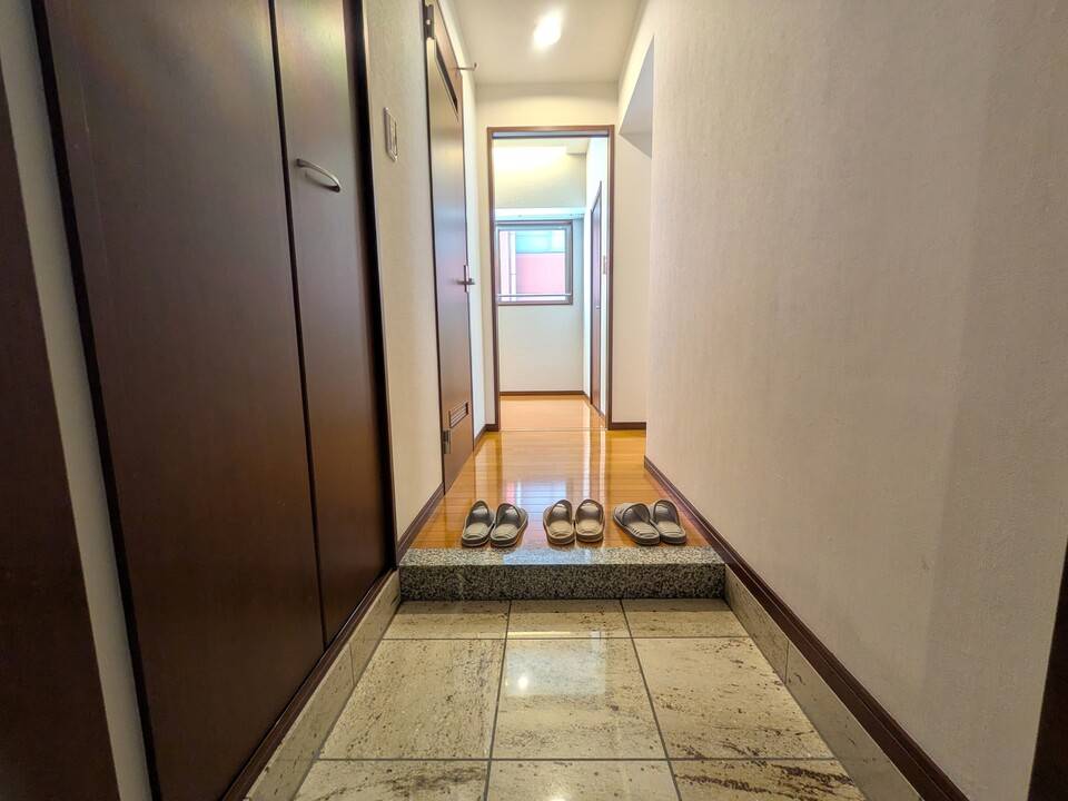 玄関　玄関