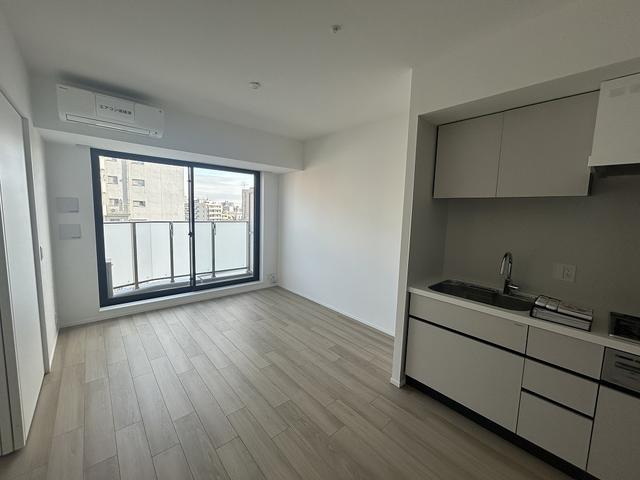 居室・リビング　※別部屋参考写真