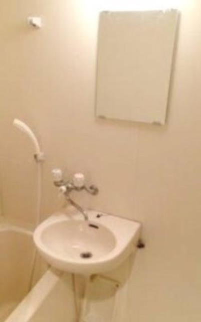 洗面設備　同仕様