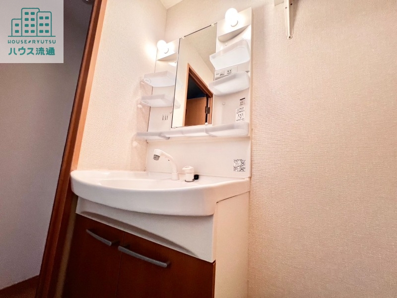 洗面設備　※別号室（同間取）のお写真です