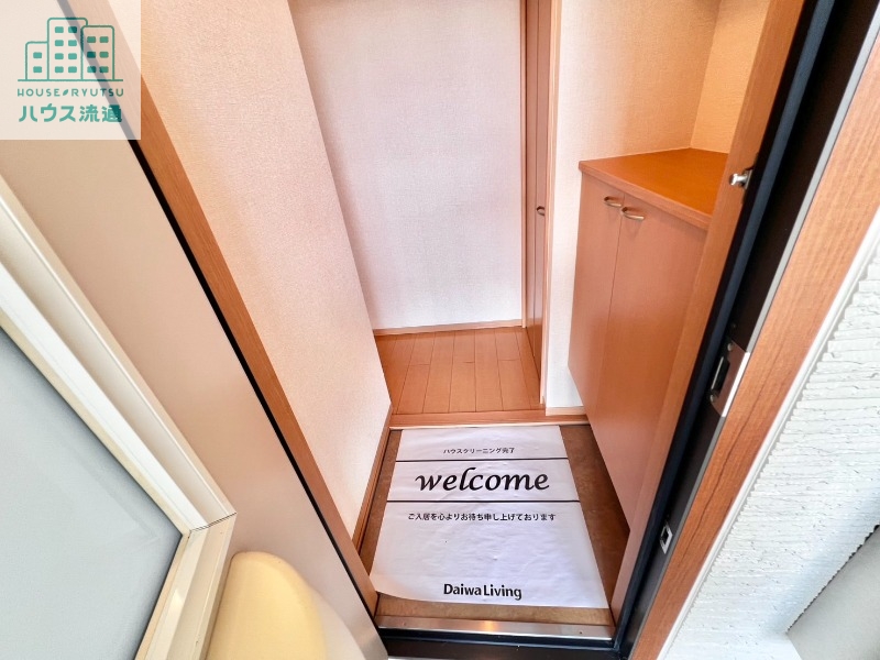 玄関　※別号室（同間取）のお写真です