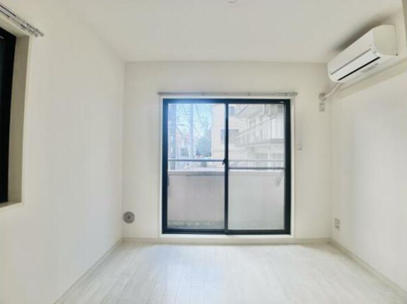 居室・リビング　洋室☆（同一仕様写真）