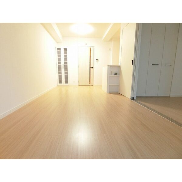 居室・リビング　T’S　SQUARE住吉