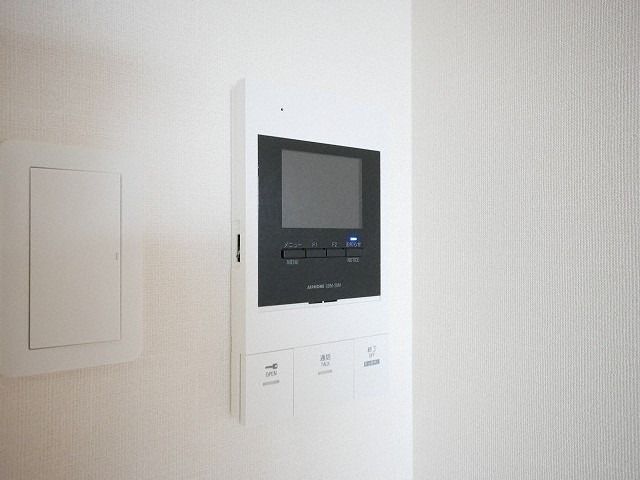 セキュリティ　同物件別室のお部屋です