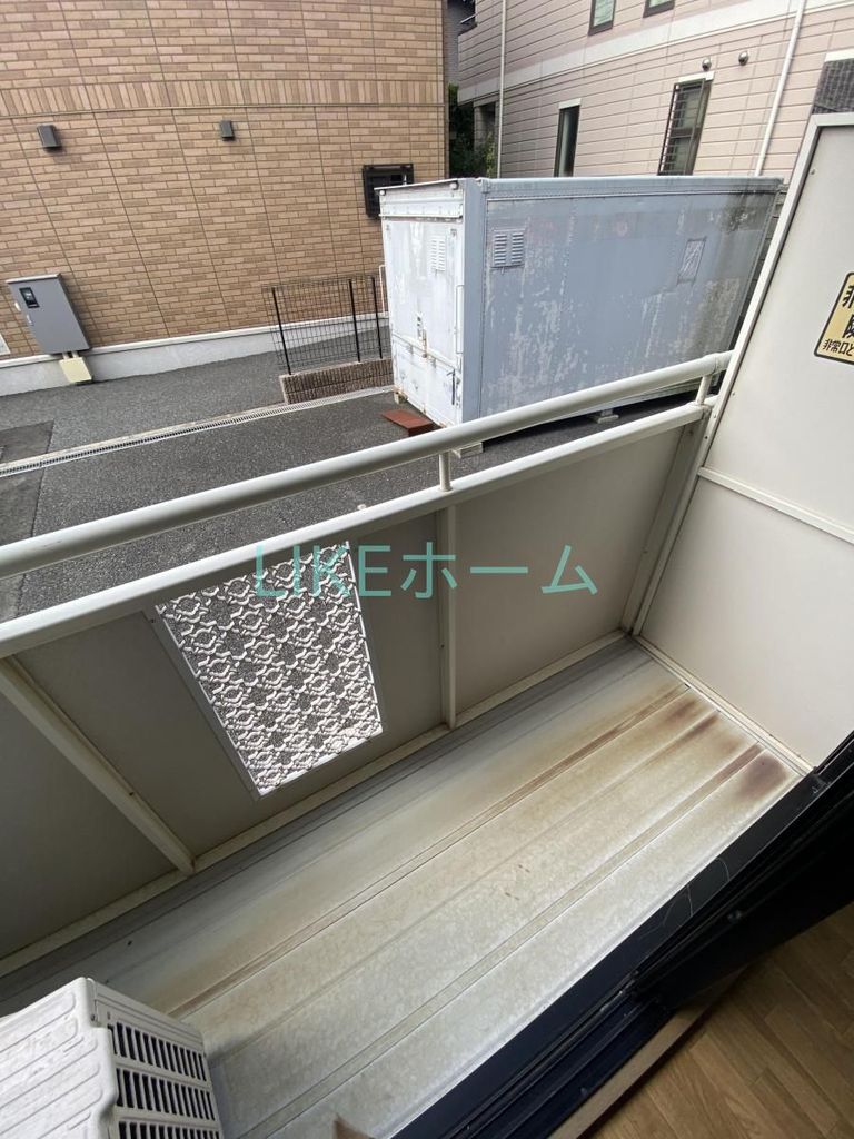 バルコニー　バルコニー