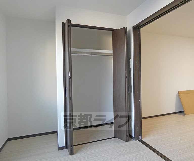 収納　大きな収納付いています。