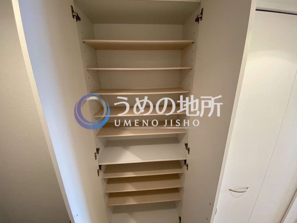 その他設備　靴箱