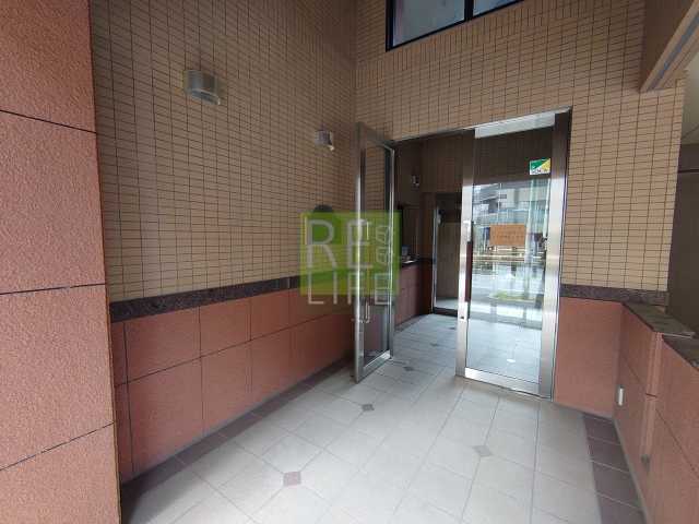 エントランス　ミリオンステージ西早稲田壱番館