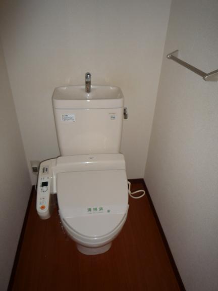 トイレ　トイレもきれいです