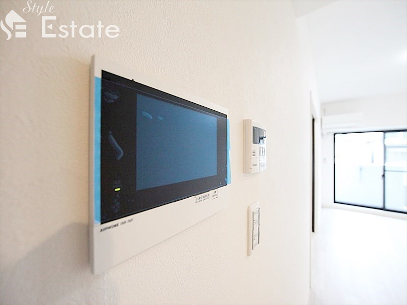 セキュリティ　モニター付きインターホン