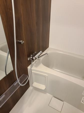 バス・シャワールーム　日々の暮らしに欠かせないお風呂です