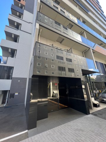 エントランス　建物の内部です