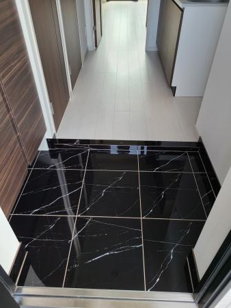 玄関　明るい玄関です