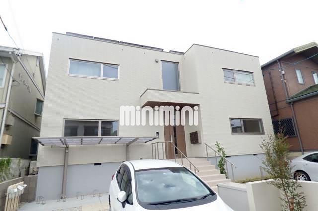 建物外観　オール角部屋の建物、オートロック付きです。