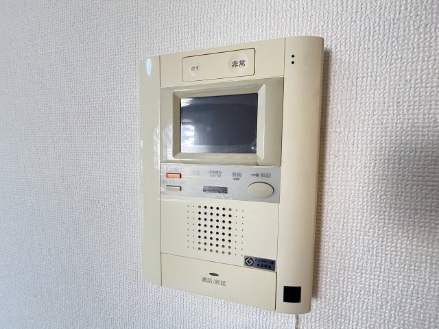 セキュリティ　TVモニター付きインターホンです