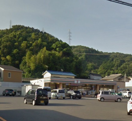 コンビニ　セブンイレブン（コンビニ）まで1995m