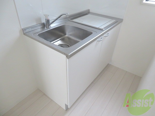 キッチン　こちらはキッチンです。料理するのが楽しみですね。