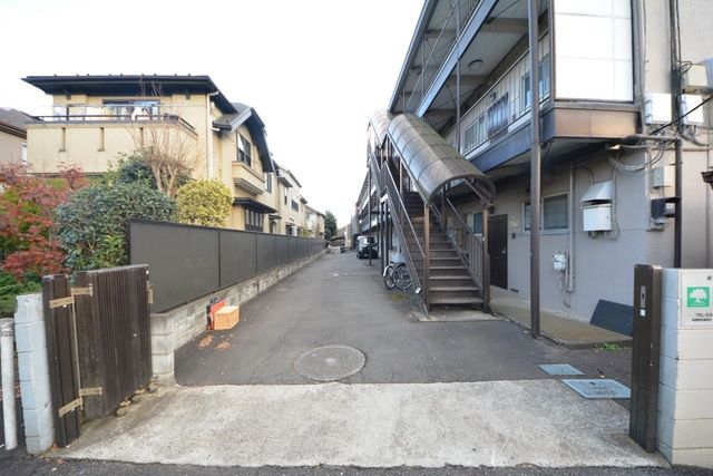 エントランス　外観